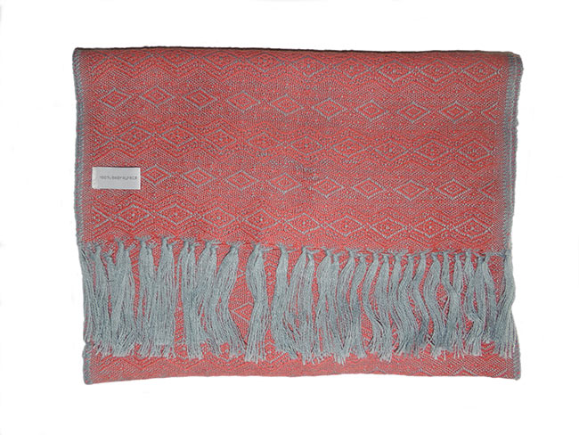 001-01-2004 luxe sjaal in 100% Baby Alpaca 190 cm x 32
