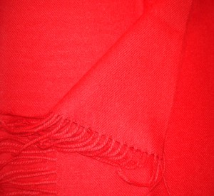 Klassieke sjaal met franjes, rood