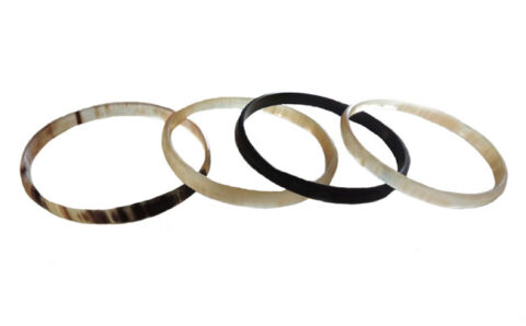 PFL bracelet four rings of polished bull horn