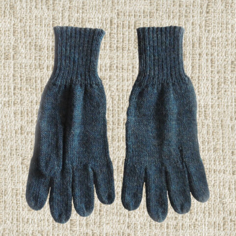 PopsFL knitwear manufacturer wholesale Fingered gloves hand knitted baby alpaca.