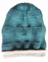 PopsFL knitwear Peru wholesale producer PFL knitwear beanie reversible two colors with relief pattern.