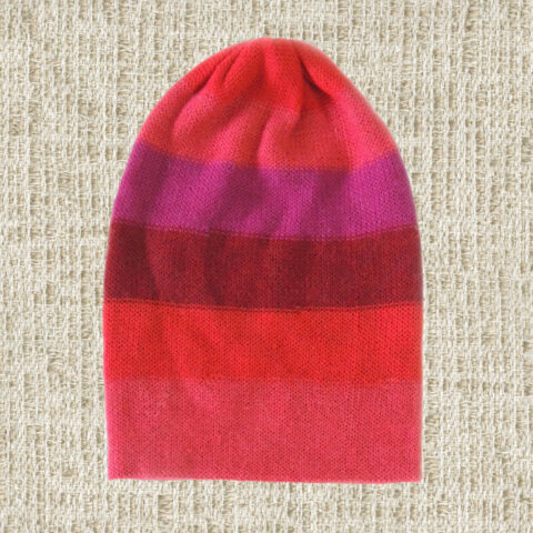 PopsFL knitwear manufacturer wholesale Fine knitted beanie, baby alpaca multicolor.
