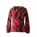 PopsFL knitwear wholesale Women sweater with all over pattern and crew neck 100% alpaca. Artisanal intarsia knitte, made in Peru