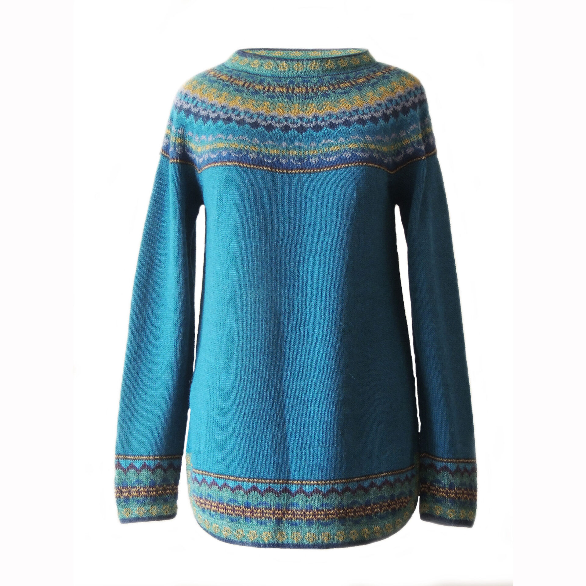 PopsFL knitwear wholesale  women's pullover sweater made in soft 100% alpaca with a symmetrical patterns in amber and different shades