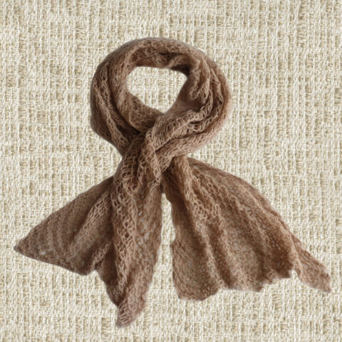 PopsFL knitwear manufacturer wholesale Women's scarf, chunky loose knitted natural alpaca rustic.